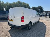 Vauxhall Vivaro AUTO LWB [SOLD SM] L2H1 Low Roof 3100 Dynamic Air Con SELECT 6
