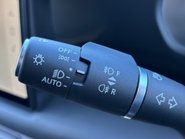 Land Rover Defender 90 D300 Hard Top X-Dynamic HSE - Air Suspension 29