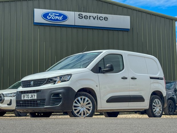 Peugeot Partner Petrol SWB [SOLD CM] L1H1 Low Roof Air Con Sensors EURO 6 NO VAT 1