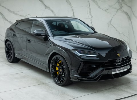 Lamborghini Urus PERFORMANTE 8