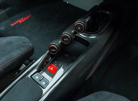 Ferrari 488 Pista 26