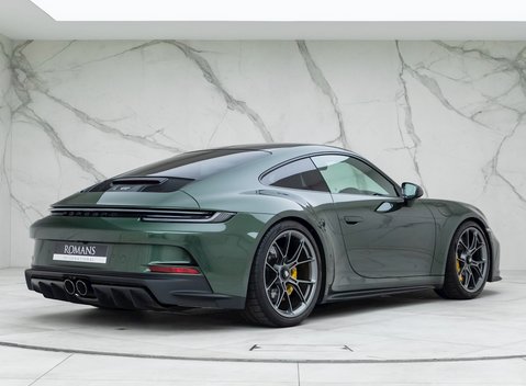 Porsche 911 (992) GT3 Touring 7