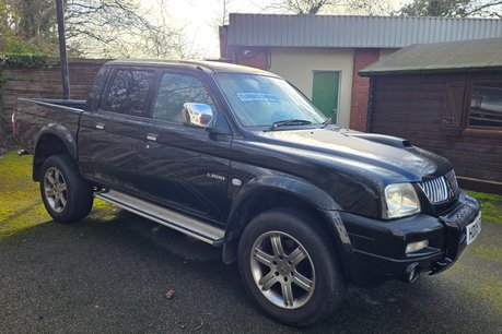 Mitsubishi L200 2.5 ANIMAL 4LIFE LWB DCB 4WD