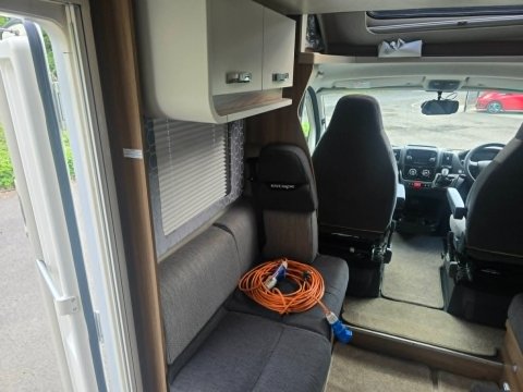 Fiat Swift ESCAPE 685 S-A 12