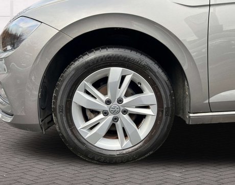 Volkswagen Polo 1.0 Polo SE TSi 5dr 21