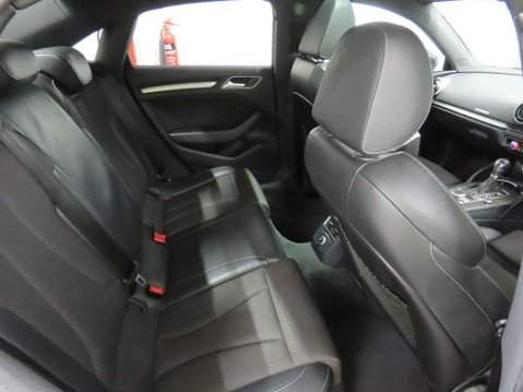 Audi A3 2.0 A3 Black Edition TDI Quattro Semi-Auto 4WD 4dr 9