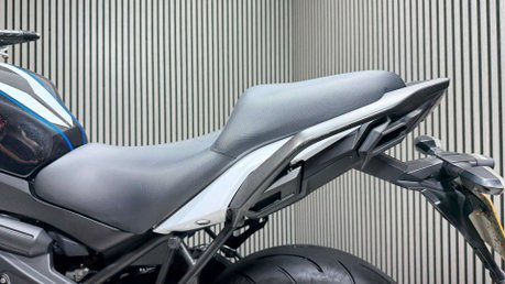 Kawasaki Versys 650 2022 ONLY 8K ADVENTURE BIKE NEW MOT A2 RESTRICTABLE 650CC 45
