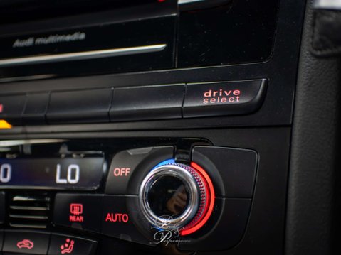 Audi RS4 4.2 RS 4 FSI Quattro Auto 4WD 5dr 35