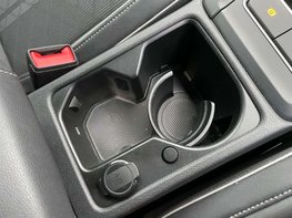 Volkswagen Golf 1.5 Golf R-Line TSI 5dr 60