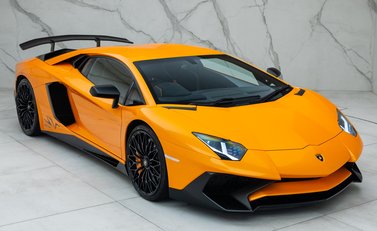 Lamborghini Aventador SV LP 750-4 11