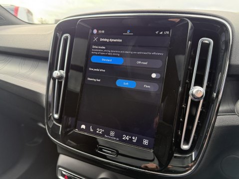 Volvo XC40 Recharge 69kWh Ultimate SUV 5dr Electric Auto (231 ps) 47