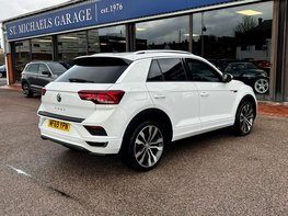 Volkswagen T-Roc 1.5 T-Roc R-Line TSi Evo Semi-Auto 5dr 8