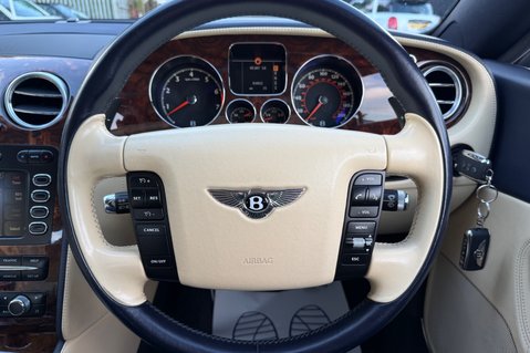 Bentley Continental GT - 16 SERVICES RECORDED -MASSAGE SEATS -POWER BOOT -BLUETOOTH 4