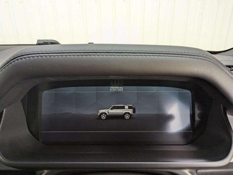 Land Rover Defender 2.0 Defender SE Auto 4WD 5dr 36