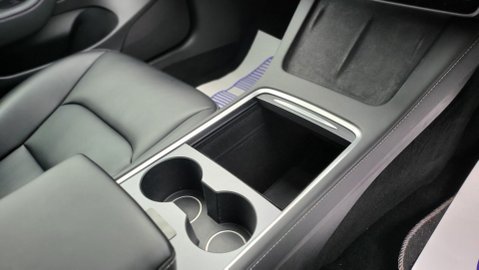 Tesla Model 3 MODEL 3 36