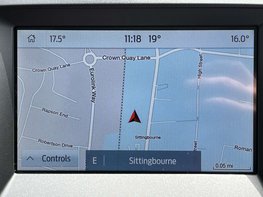 Ford S-Max 2.5 S-Max Titanium HEV CVT 5dr 37