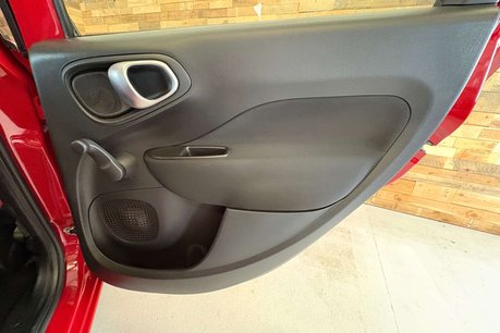 Fiat 500L 1.4 Pop Star MPV 5dr Petrol Manual Euro 6 (95 bhp) 68