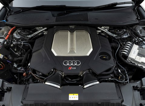 Audi RS6 Avant Carbon Black URBAN 33