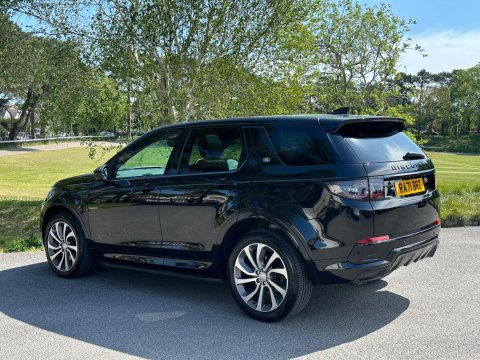 Land Rover Discovery Sport 1.5 P300e 12.2kWh R-Dynamic HSE Auto 4WD Euro 6 (s/s) 5dr 30