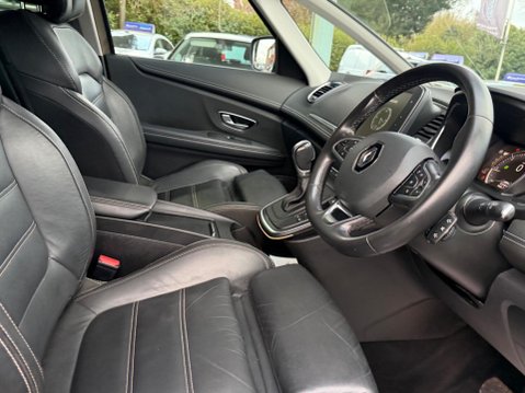 Renault Grand Scenic 1.5 dCi Signature Nav EDC Euro 6 (s/s) 5dr 23