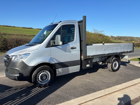 Dropside Van Buying Guide 2026