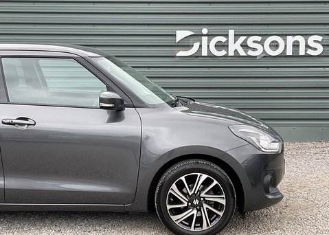 Suzuki Swift SZ5 DUALJET MHEV 7