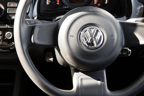 Volkswagen Up MOVE UP 18