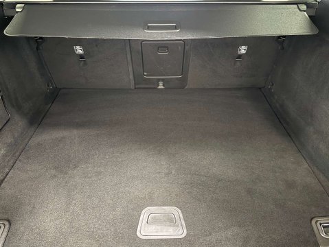 Volvo XC60 2.0 XC60 Momentum D4 AWD Auto 4WD 5dr 34