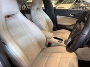 Mercedes-Benz CLA Class 2.1 CLA220 CDI Sport Coupe 7G-DCT Euro 6 (s/s) 4dr 11