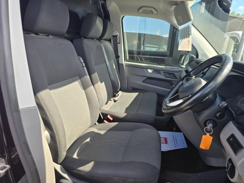 Volkswagen Transporter T30 TDI P/V STARTLINE 8