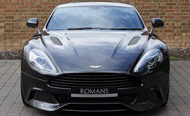 Aston Martin Vanquish 21