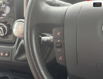 Auto-Trail Comanche Frontier|4 Berth|2 Belts|AUTO|Rear Single Beds|Hab 31