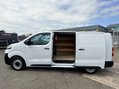 Vauxhall Vivaro 1.5 Vivaro F2900 Dynamic S/S 4