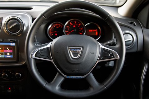 Dacia Sandero Stepway COMFORT TCE 14