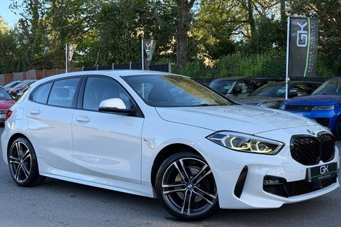 BMW 1 Series 118I M SPORT AUTOMATIC - FULL BMW SERVICE HISTORY -APPLE CARPLAY 1