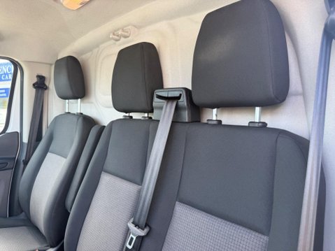Ford Transit Custom 2.0 300 EcoBlue Leader L1 H1 Euro 6 (s/s) 5dr 15