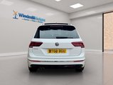 Volkswagen Tiguan 2.0 TDI R-Line Euro 6 (s/s) 5dr 10