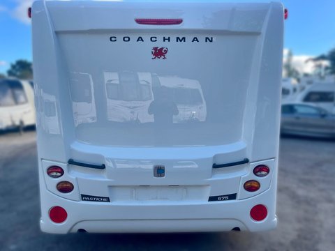 Coachman Pastiche 575 6