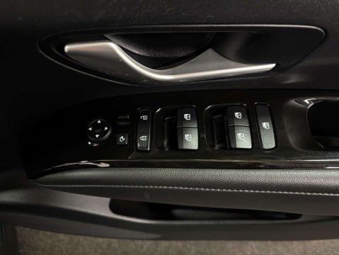 Hyundai TUCSON 1.6 Tucson Premium TGDi HEV Auto 5dr 11