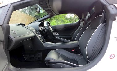 Lamborghini Gallardo LP 560-4 Spyder 14