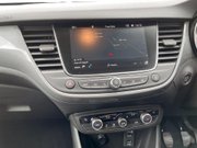 Vauxhall Crossland 1.5 Turbo D Ultimate SUV 5dr Diesel Manual Euro 6 (s/s) (110 ps) Air Con - 18
