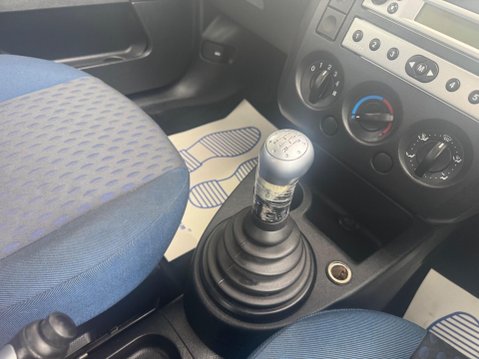 Ford Fiesta 1.4 Flame Limited Edition 5dr 13