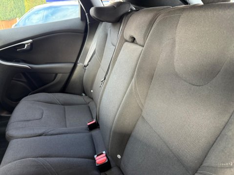 Volvo V40 1.6 D2 ES Nav Powershift Euro 5 (s/s) 5dr 22