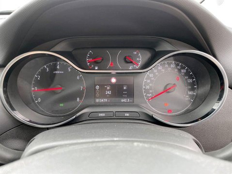 Vauxhall Crossland 1.5 Turbo D Ultimate SUV 5dr Diesel Manual Euro 6 (s/s) (110 ps) Air Con - 14