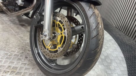 Suzuki SV650 2000 25K 1 OWNER PROJECT BIKE SPARES OR REPAIR 650CC A2 12