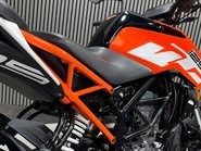 KTM Duke 2017 17K NEW MOT 125CC 15BHP NAKED BIKE 8