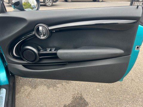 Mini Convertible 1.5 Cooper Auto Euro 6 (s/s) 2dr 32