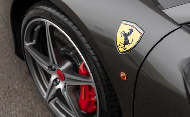 Ferrari 458 Spider 24