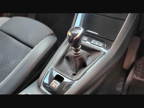 Vauxhall Grandland X GRIFFIN 14