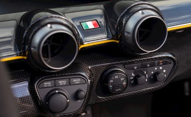 Ferrari LaFerrari Aperta 20